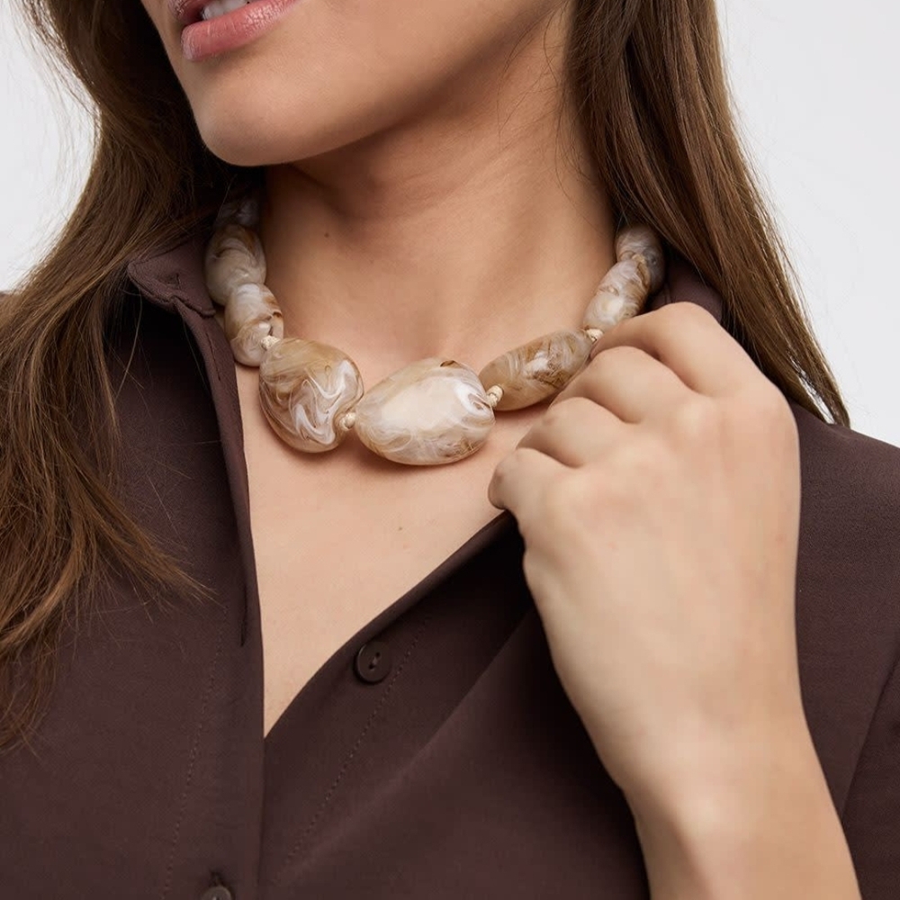 🤎Reitmans Chunky Cream/ Brown Acrylic Stones Necklace Colier